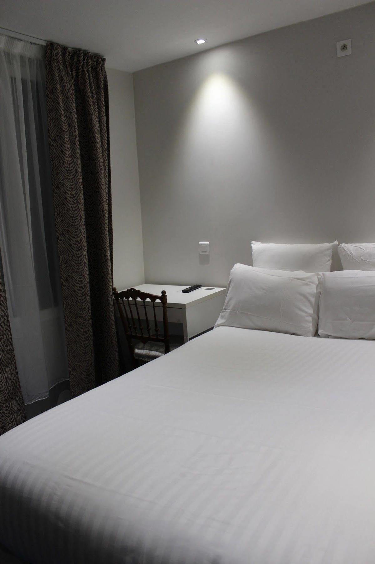 Hotel Savoy Париж Екстериор снимка
